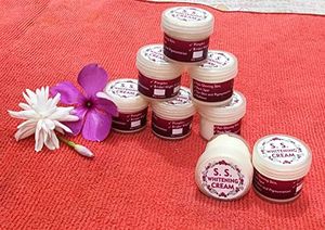 S.S. Whitening Cream Set