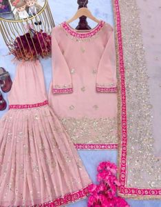 Elegant Pink Kurta Set