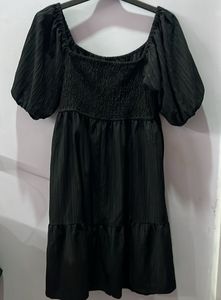 Women Black Top