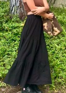 Simple Black Tiered Skirt
