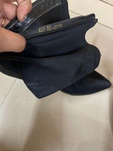 Black Boots Zip Open Block Heels