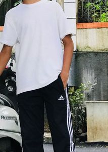 h&amp;m Cream T-Shirt