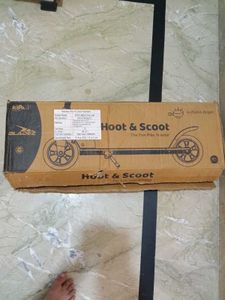 Hoot & Scoot - The Fun Ride Scooter
