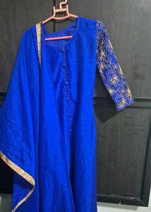 KURTA TOP WITH DUPPATTA
