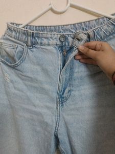 High Waist Mom Fit Jeans