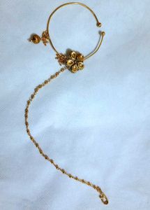 Big Nath (Nose-ring)