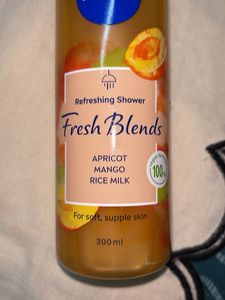 New Nivea Fresh Blends Shower Gel🍋🍑extracts
