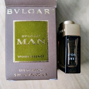 Bvlgari Man Wood Essence Perfume