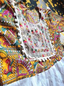 Midi Dress With Beautiful Pintress Design✨