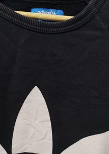 Adidas Sweatshirt