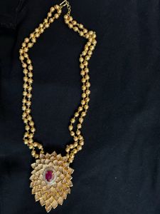 Long Gold Lookalike Haram With Stone Pendant