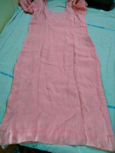 Elegant Pink Embroidered Kurta