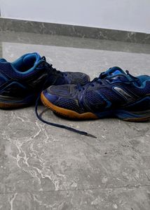 YONEX SHOE