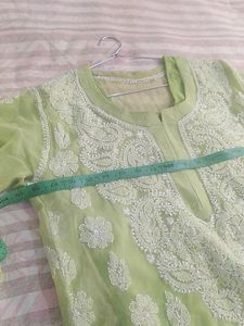 Luckhnowi Chikankari Kurta