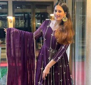 *Women's Georgette Anarkali Gown*