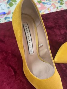 Zara Yellow Suede Heels