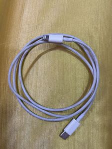 USB-C Lightening Charging Cable Apple