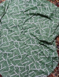 Geometric Print Button Down Shirt