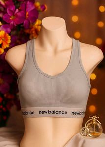 🇳🇿💫💗 New Balance Gray Ribbed Sports Bra