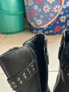 Boots 1.5Years To 3.5 Year