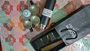 Vacuum Flask Set