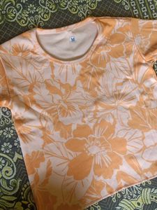Floral Print Tee - Size M