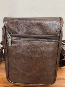 Bravo Clothing Leather Messenger Bag