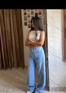 Light Wash Wide Leg Jeans