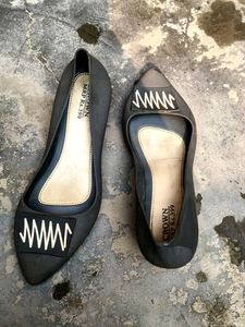 Black Pointed Ballerinas
