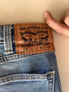 Levi’s Ripped Light Wash Jeans