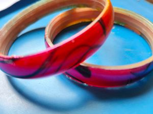 Set of 2 Colorful Bangles