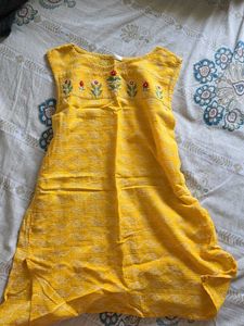 yellow kurta