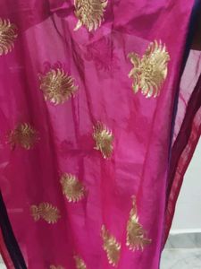 Embroidered Green &amp; Pink Salwar Kameez