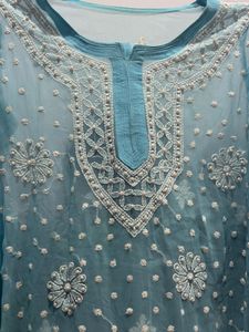 Elegant Lucknowi Kurta