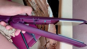 Kerashine Philips Hair Straightner