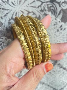 Get Two Diff Sets For The Price Of One