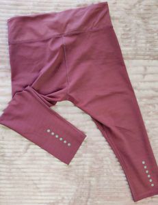 Knee length GYM Tights With Reflective Print