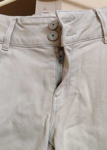 Women&#39;s Off White Jeans