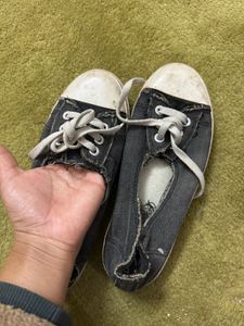 Women’s Casual Sneakers 👟