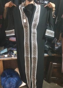 I Am Selling Abaya