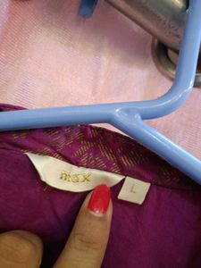 MAJENTA KURTI