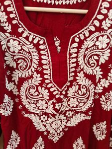 Chikankari Kurta (Mid-length)