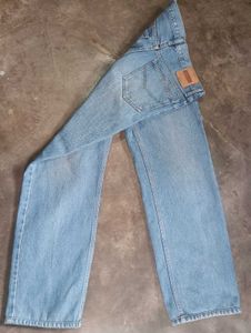 Light Wash Denim Jeans