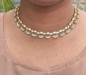 Reena Neckset