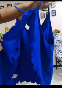 Shein Scalloped Back Tulip Hem Blue Cami Top
