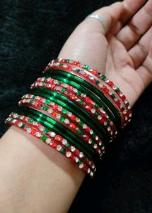 Festive Red &amp; Green Bangles