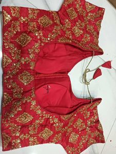 Embroidered Blouse 😍Set Of 2