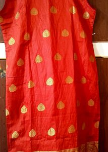 Sleeveless Silk Kurti