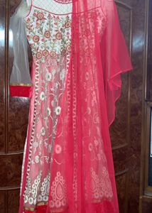 Beautiful Dress🌸💗