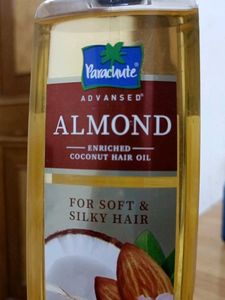 Parachute Advansed Almond Enriched Coconut HairOil